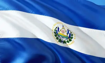 В Ел Салвадор издават разрешения за постоянно пребиваване срещу инвестиции в Биткойн