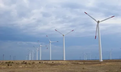 Блумбърг: ЕС не е в състояние да изпълни грандиозните планове за производство на вятърна енергия