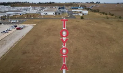 Toyota с понижени продажби и производство през ноември