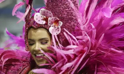 Стартира карнавалът в Рио: VIP местата тази година за $1500