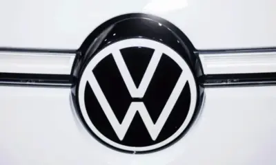 Volkswagen отчете спад на продажбите през март