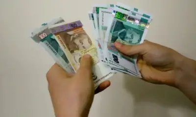 Банкнотите с номинал 50 и 100 лв. доминират и през август