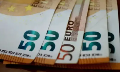 Еврото остава под прага от 1,08 долара