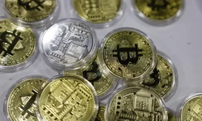 Биткойнът катери нови върхове: Цената му мина границата от $121 000