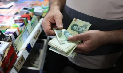 Иранската валута се срина до рекордно дъно: Над 1 млн. риала за долар