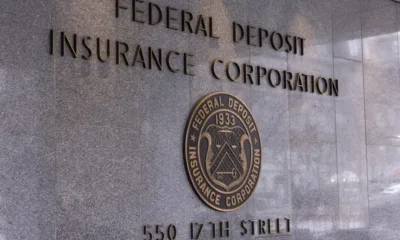 FDIC: First Republic Bank е затворена и продадена на JPMorgan Chase