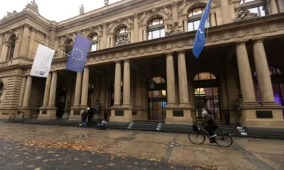 Водещите фондови борси в Европа откриха търговията разнопосочно