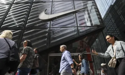 От обувки до дрехи: След Adidas и Nike вдига цените