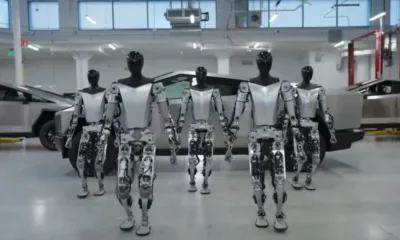 Роботите на Tesla се разхождат и учат за реалния свят (ВИДЕО)