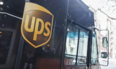 След слаби финансови резултати: UPS съкращава 12 000 работни места