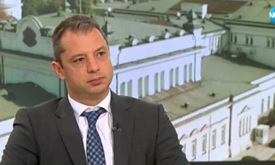 Делян Добрев: Има различни предложения в НС свързани с Лукойл