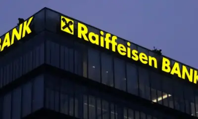 Raiffeisen Bank спира международни разплащания от и до Беларус