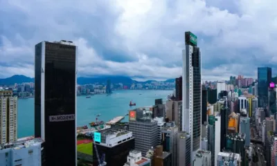 Хонконг повиши минималната заплата с едва 32 цента