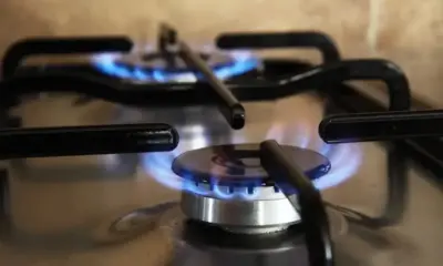 Домакинствата и индустрията в Нидерландия горят все по-малко газ