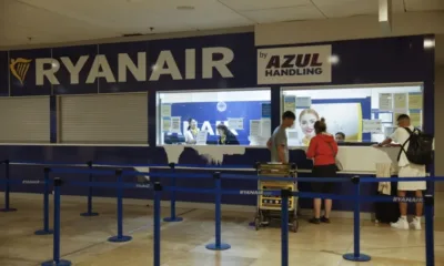 Ryanair отчете над 30% спад на печалбата си