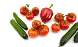 Експерт: Цените на плодовете и зеленчуците падат, ядем ги на по-ниски цени