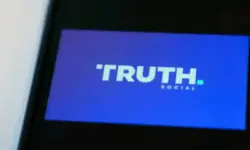 Truth Social отчете загуба от 328 млн. долара