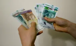 Предварителни данни: 2 443 лв. е била средната работна заплата за първото тримесечие на годината