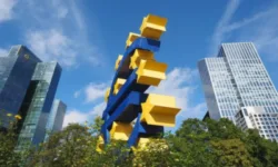 Инфлацията в еврозоната без промяна: Запазва ниво от 2,2% и през април