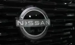 Nissan намали прогнозата си за годишна оперативна печалба